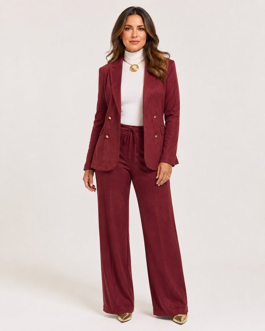 Conjunto Suede Blazer e Pantalona - Giovanna